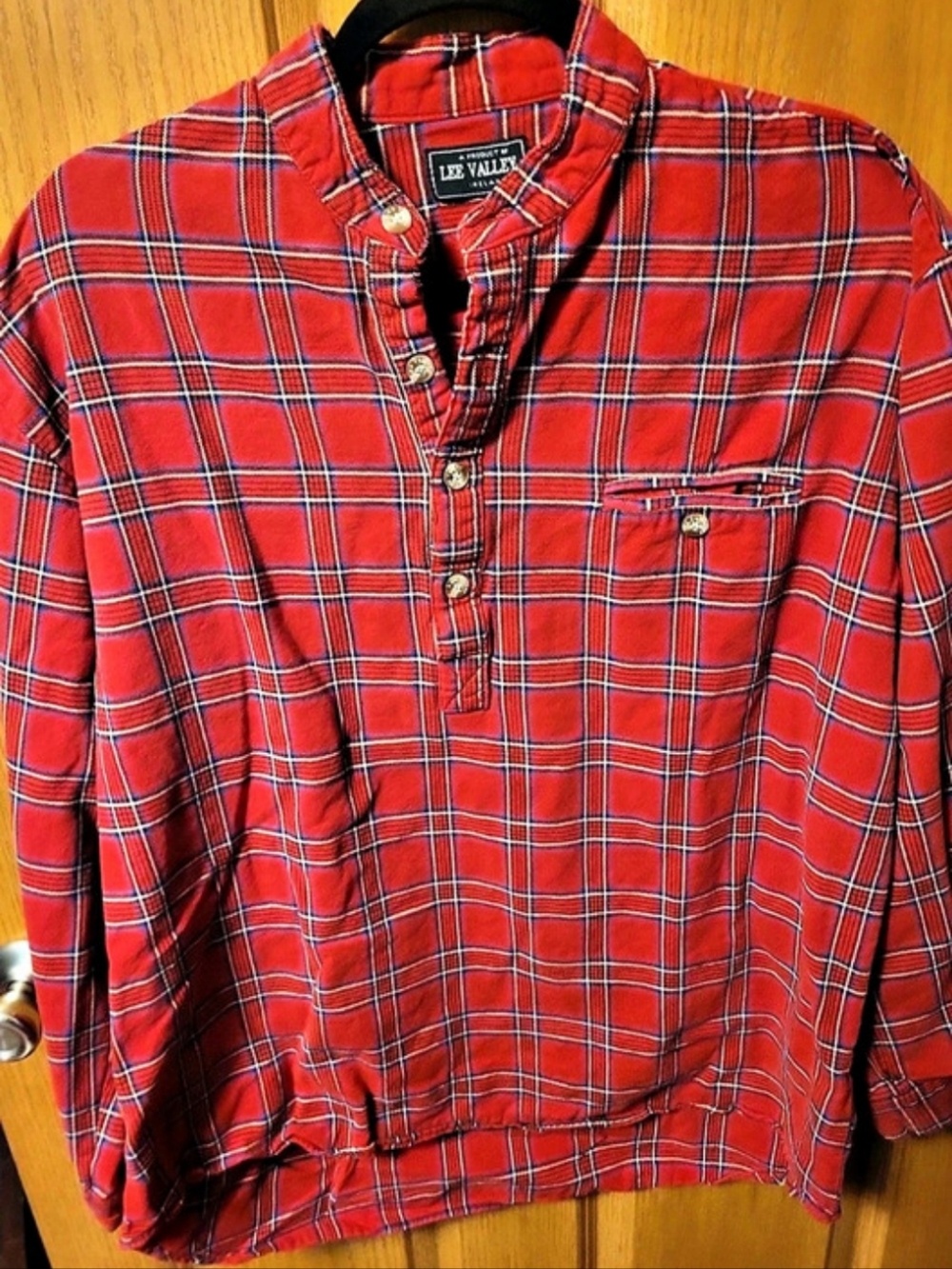 Lee Valley Men's Flannel Grandfather Shirt - Red and Black Check & Black Check
